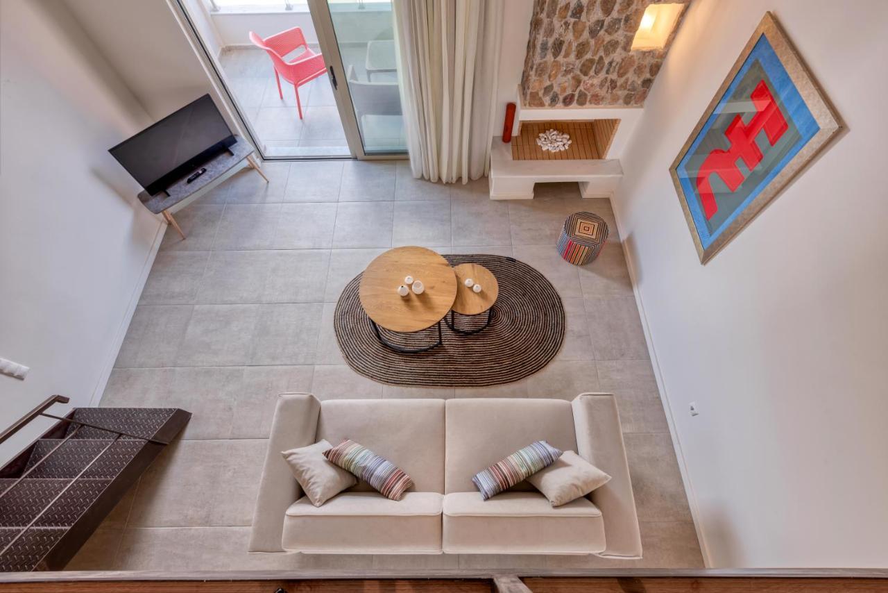Saronis Suites Saronida Esterno foto