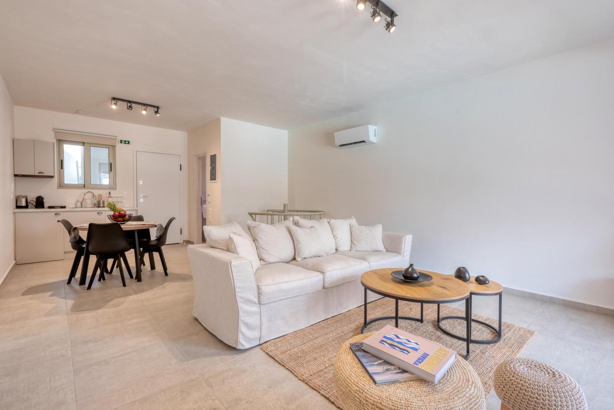 Saronis Suites Saronida Esterno foto