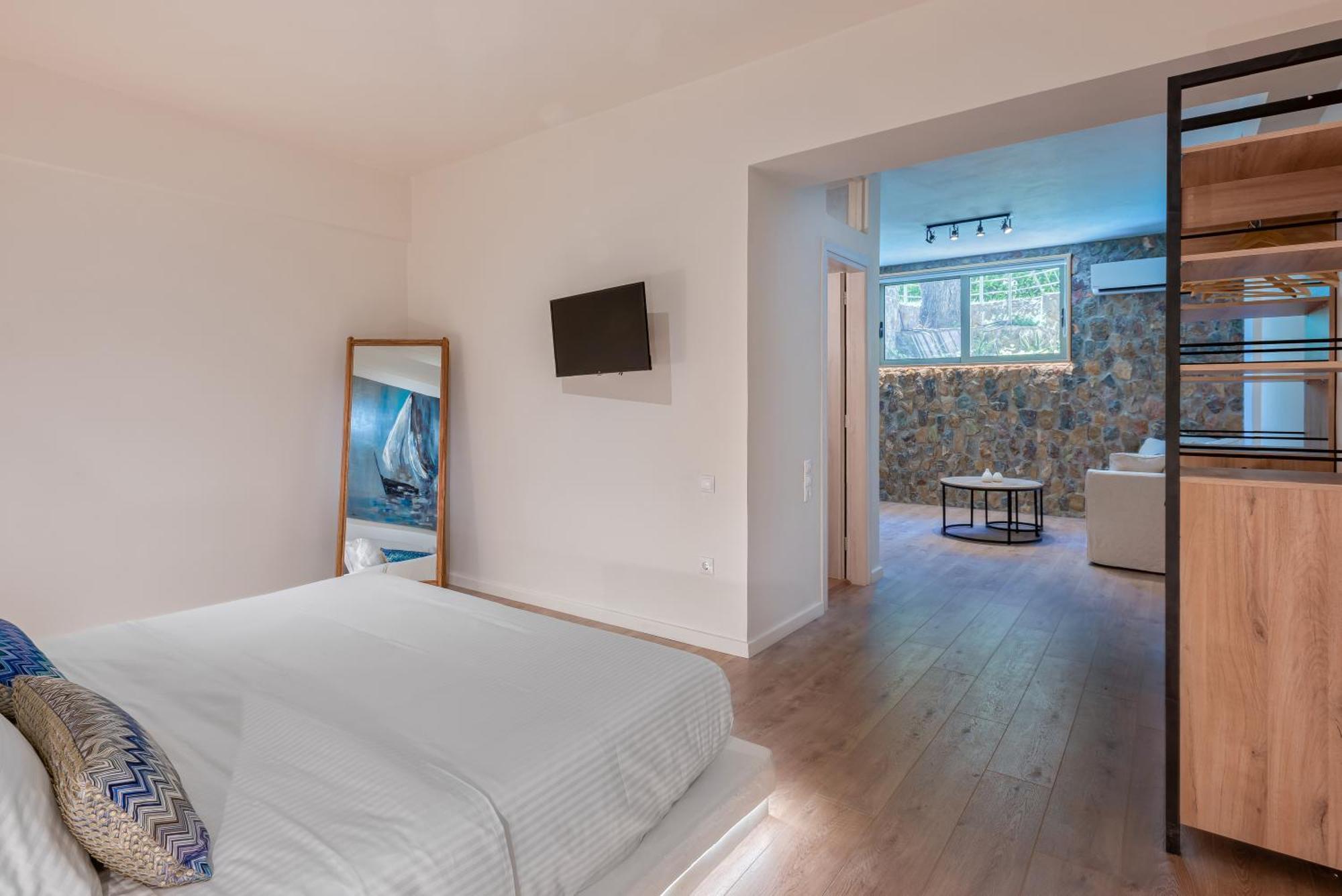 Saronis Suites Saronida Esterno foto